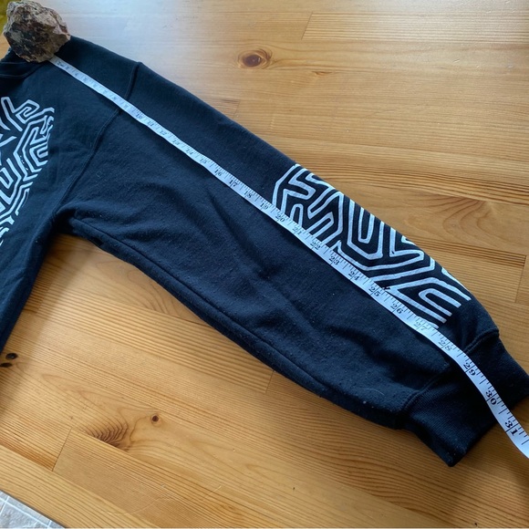 NWOT Stuzo Black Magic Crewneck - Picture 10 of 12